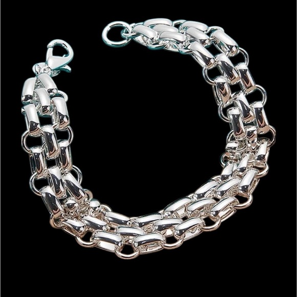 Silver Bracelet Interlocking - Picture 2 of 14